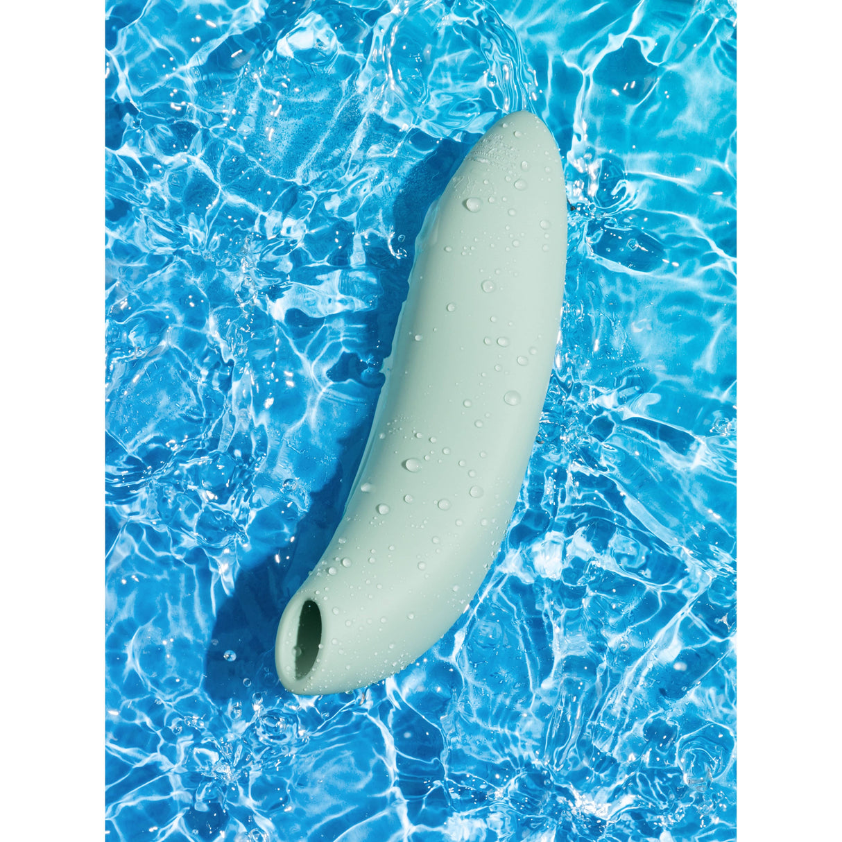 We Vibe - Melt 2 App-Controlled Clit Massager CherryAffairs